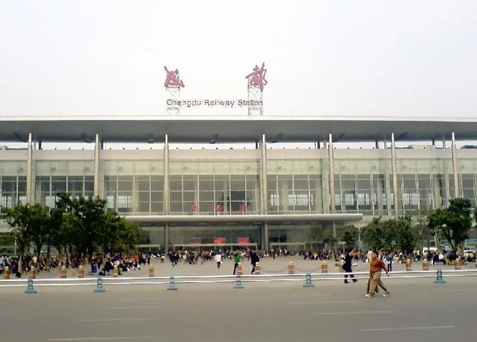 深圳到成都貨運(yùn)站-上門提貨-一對一服務(wù)